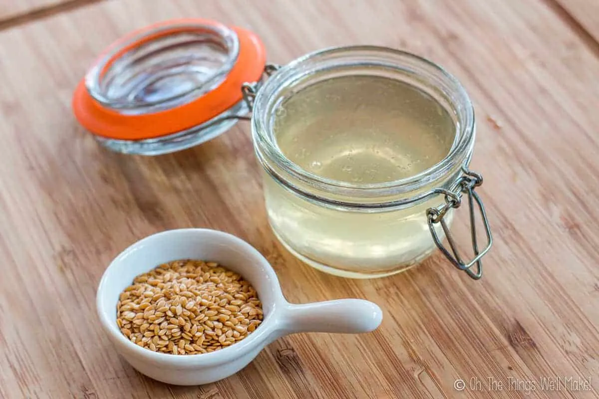 Hạt lanh và thành phẩm gel vuốt tóc tự nhiên giàu dưỡng chất