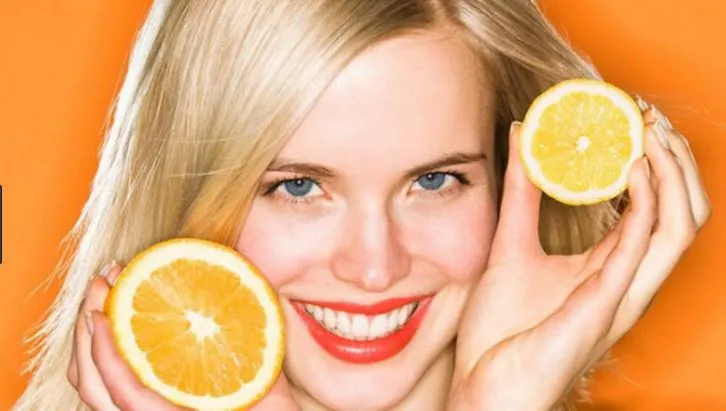 Phục hồi tóc nhuộm bằng Vitamin C là giải pháp tự nhiên giúp mái tóc bóng mượt và chắc khỏe