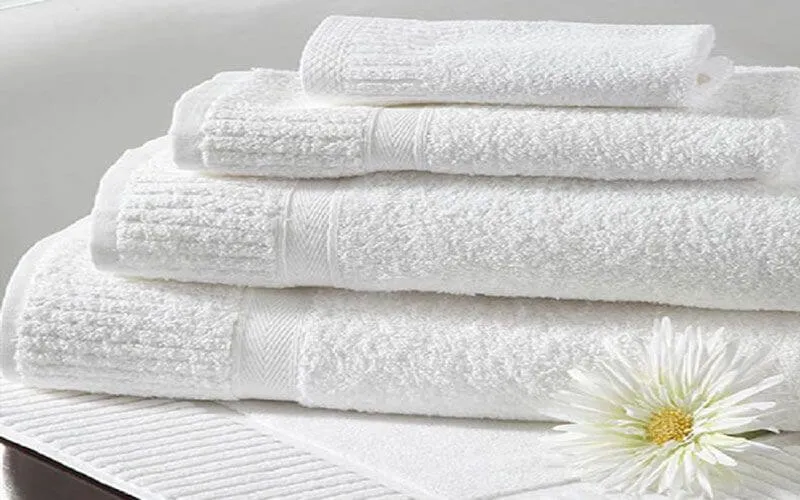 Nhiệt độ nước cần được kiểm soát kỹ lưỡng để đảm bảo an toàn cho da đầu