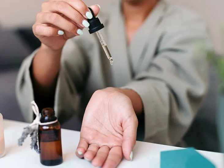 Luôn kiểm tra kích ứng trên vùng da nhỏ trước khi sử dụng hương thảo cho toàn bộ da đầu