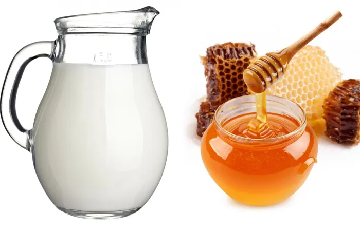 Hỗn hợp sữa tươi và dầu dừa là thần dược cho mái tóc khô xơ và chẻ ngọn