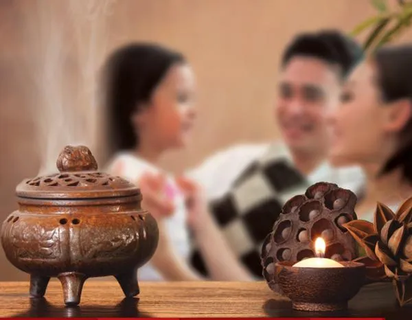 Quy trình nấu thảo dược truyền thống tạo ra mùi hương đậm đặc đặc trưng