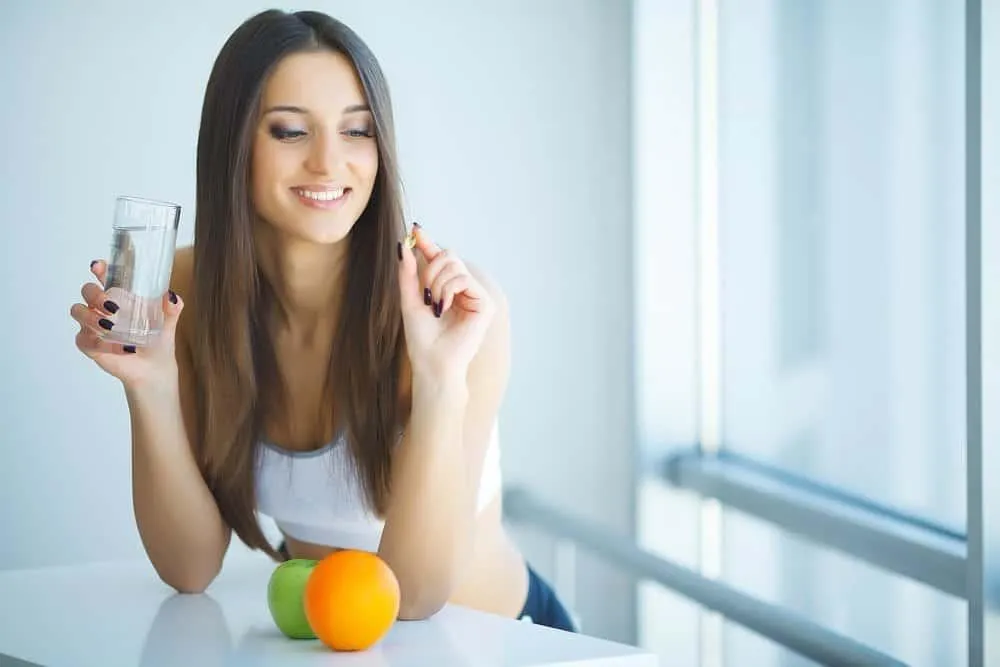 Xây dựng thói quen uống vitamin đúng giờ giúp duy trì hiệu quả bền vững